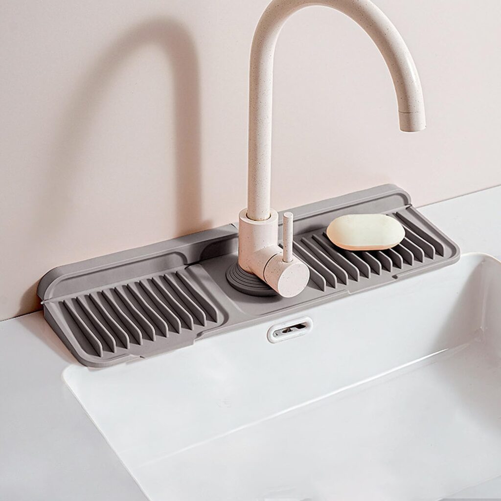 Longer Silicone Faucet Mat For Kitchen Sink7Slope Quick-Self-Draining With Soap Holder,Snap-On Design,Suitable For Tidy Individuals,Renters,Store Cups Upside Down For Draining